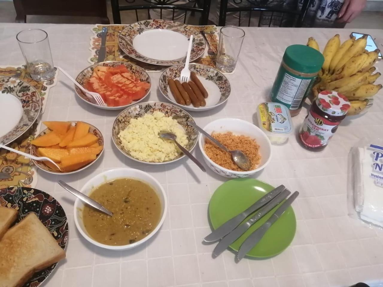 Apartmán Shalom Peradeniya Exteriér fotografie